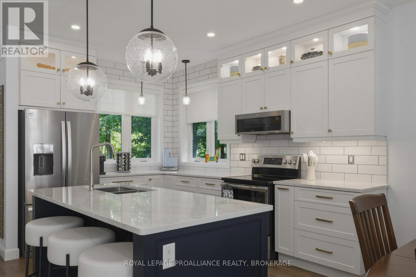 3842 HIDEAWAY LANE - Image 17