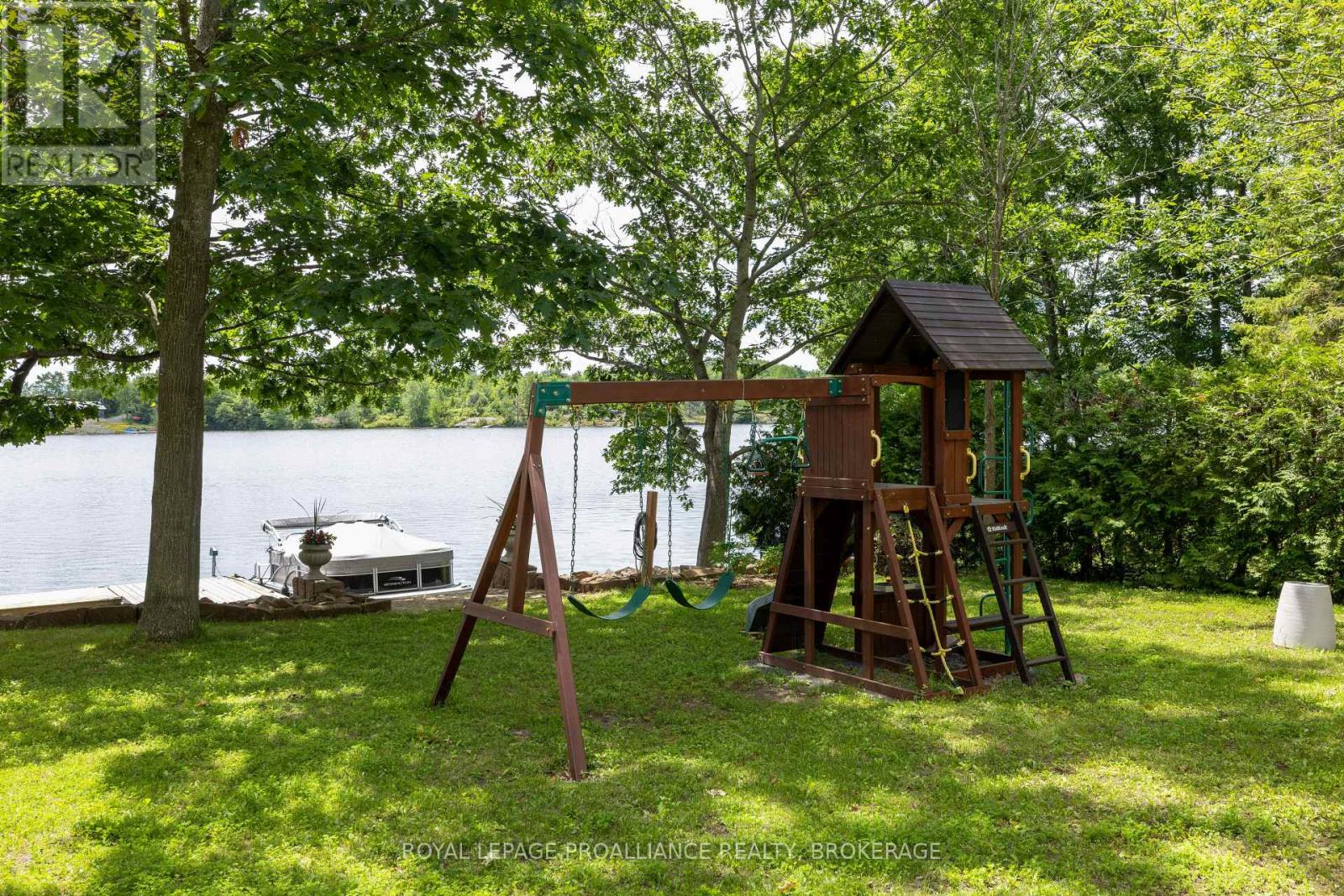 3842 HIDEAWAY LANE - Image 45