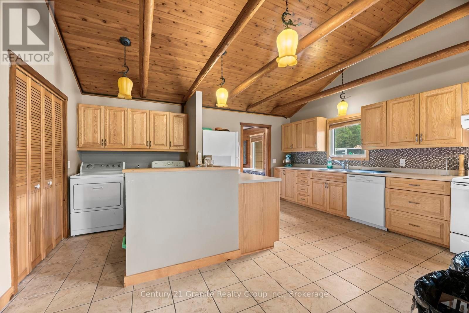 573 BROWNS ROAD - 16