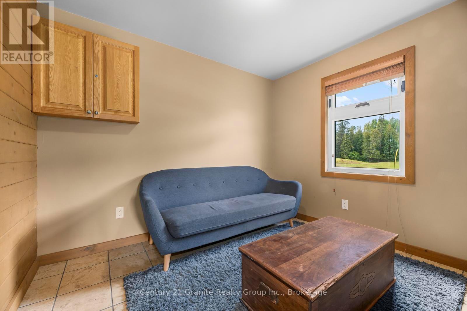 573 BROWNS ROAD - Image 32