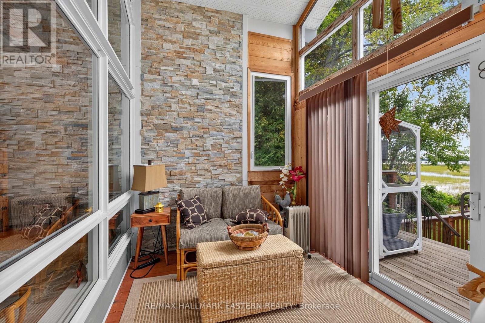 2 FRANKLIN STREET - 33
