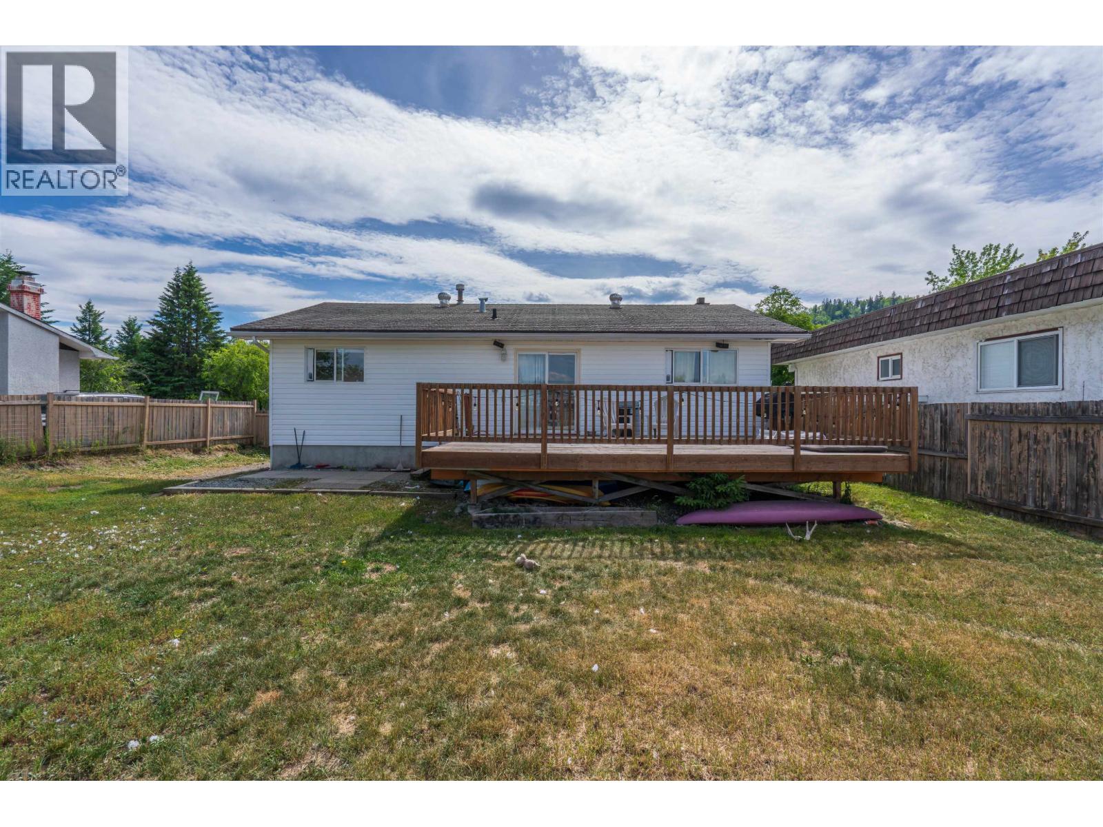 1092 LIMESTONE CRESCENT - Image 22