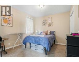 4205 16 Street SW - photo 39