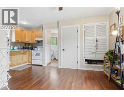 4205 16 Street SW - photo 38