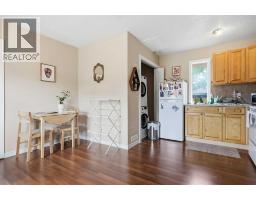 4205 16 Street SW - photo 36