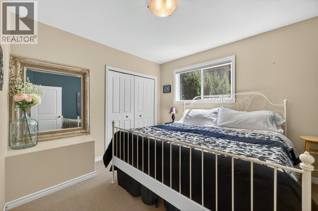 #2 1581 20 Street NE - 60