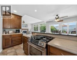 5pc Ensuite bath - 1581 20 Street Ne Unit# 2, Salmon Arm, BC V1E0A7 Photo 20