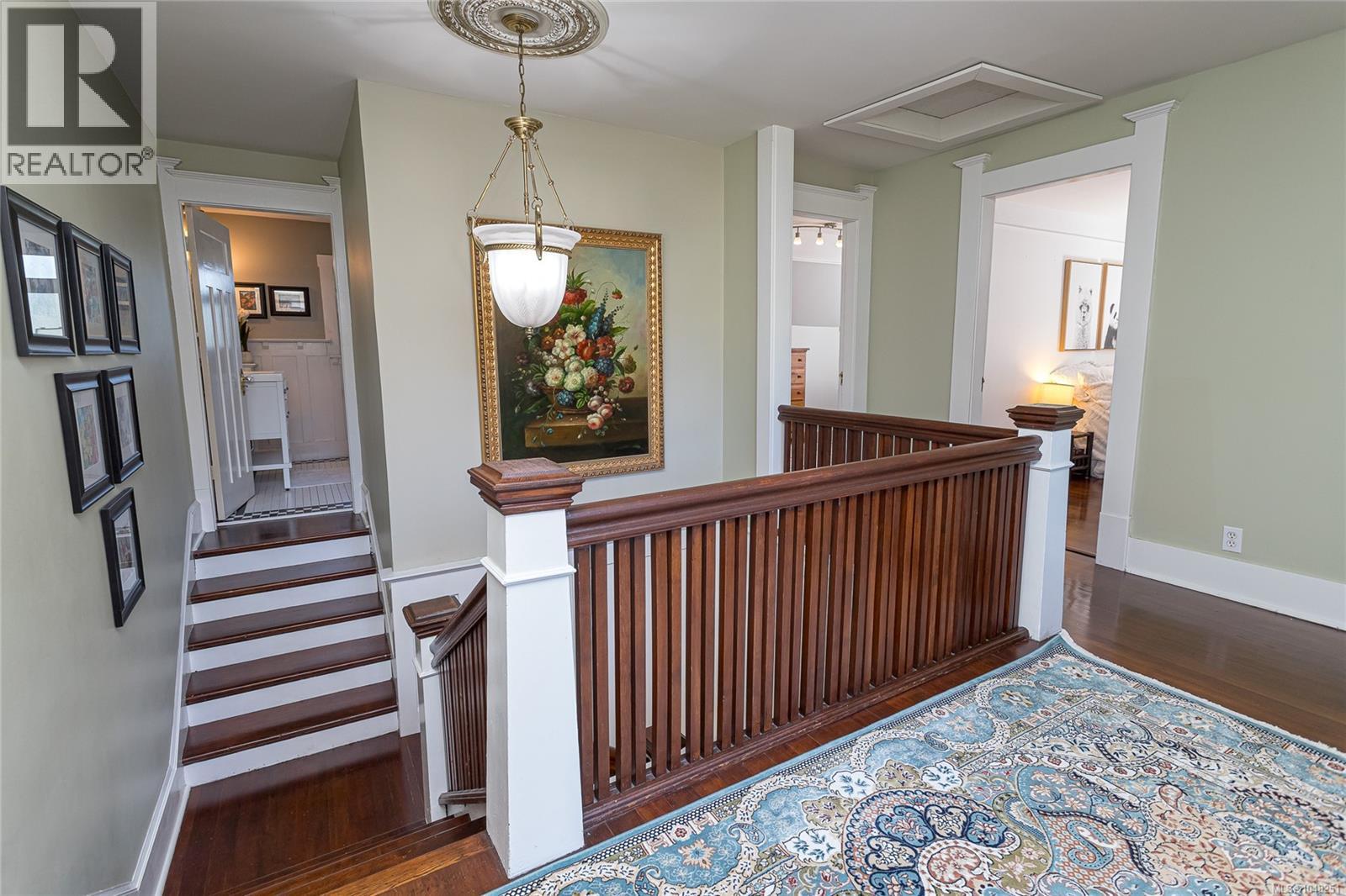 875 Richmond Ave - 37