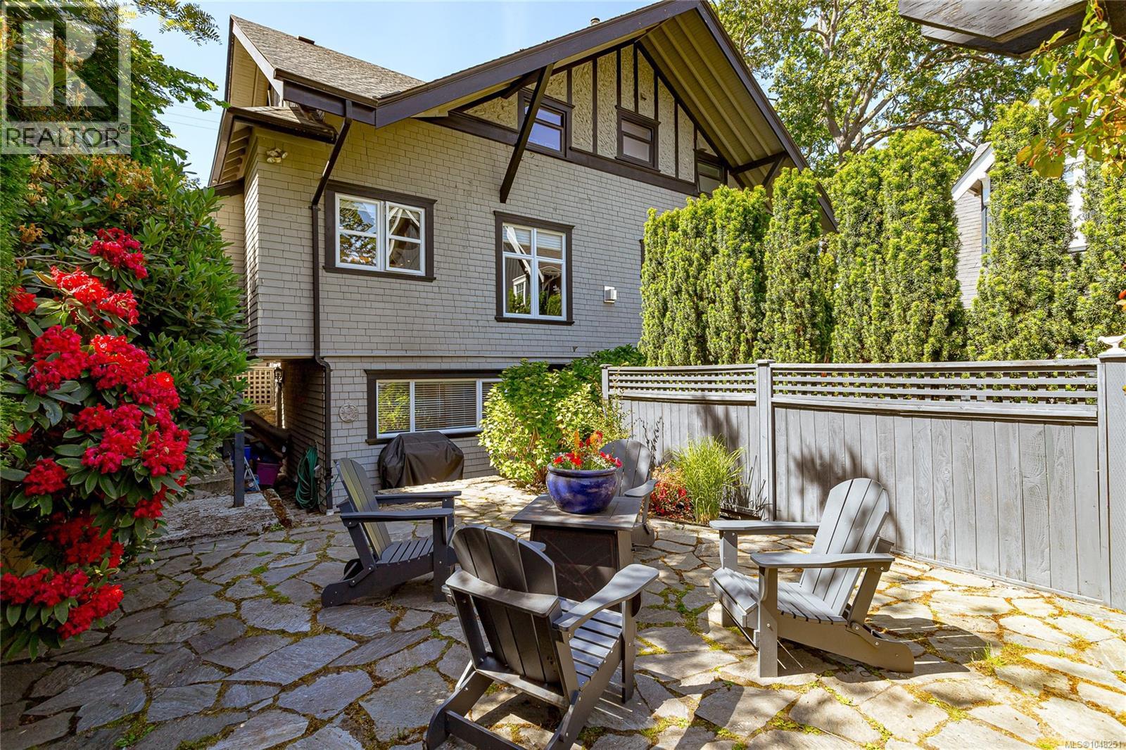 875 Richmond Ave - 58