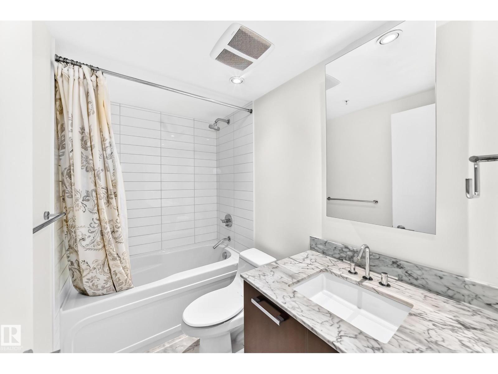 #104 2612 109 ST NW - 30