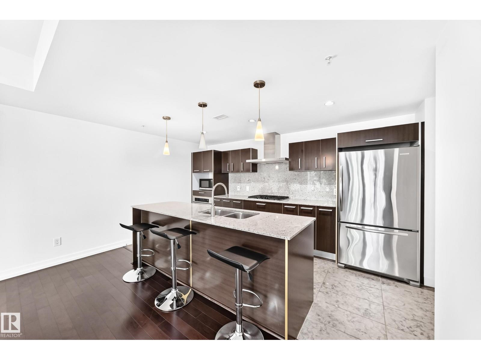 #104 2612 109 ST NW - 5