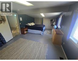 Living room - 1037 Raft River Road, Clearwater, BC V0E1N1 Photo 14