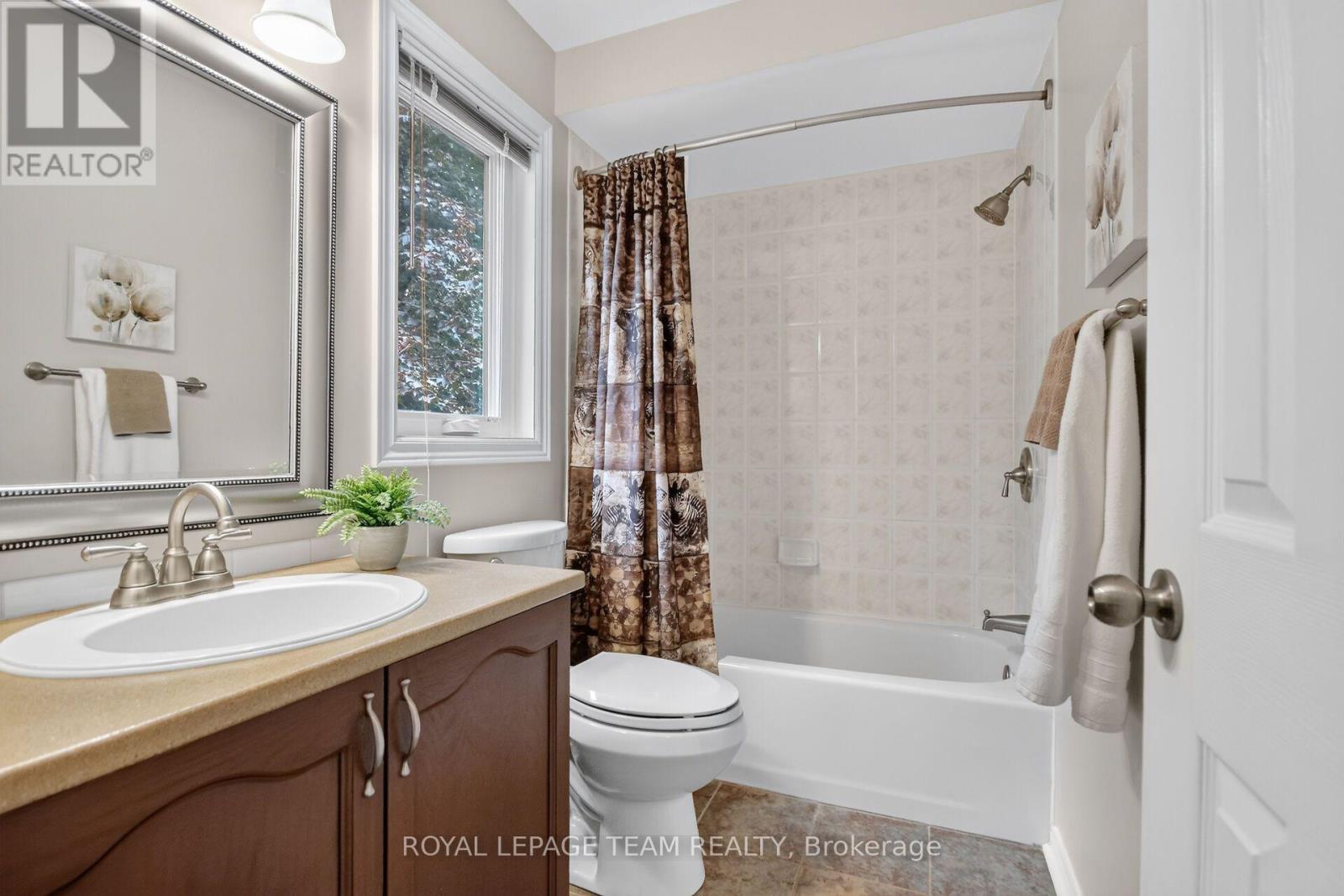72 SHEPPARD'S GLEN AVENUE - Image 29