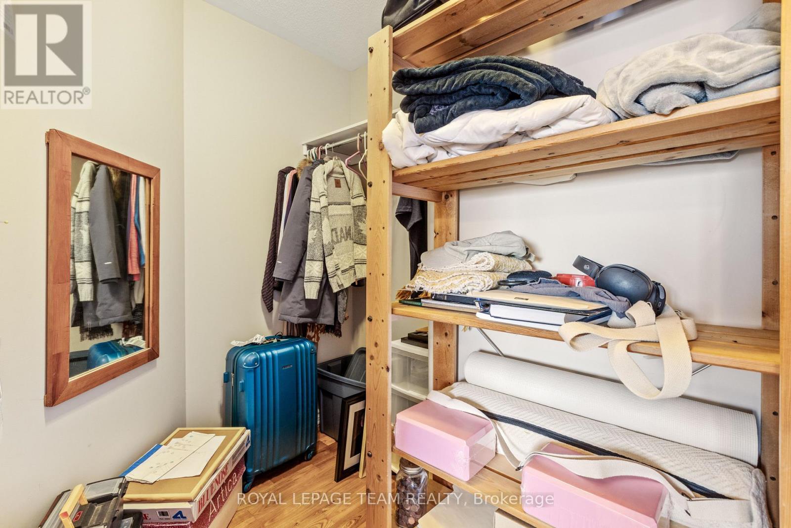 141 RAINA WAY - Image 26