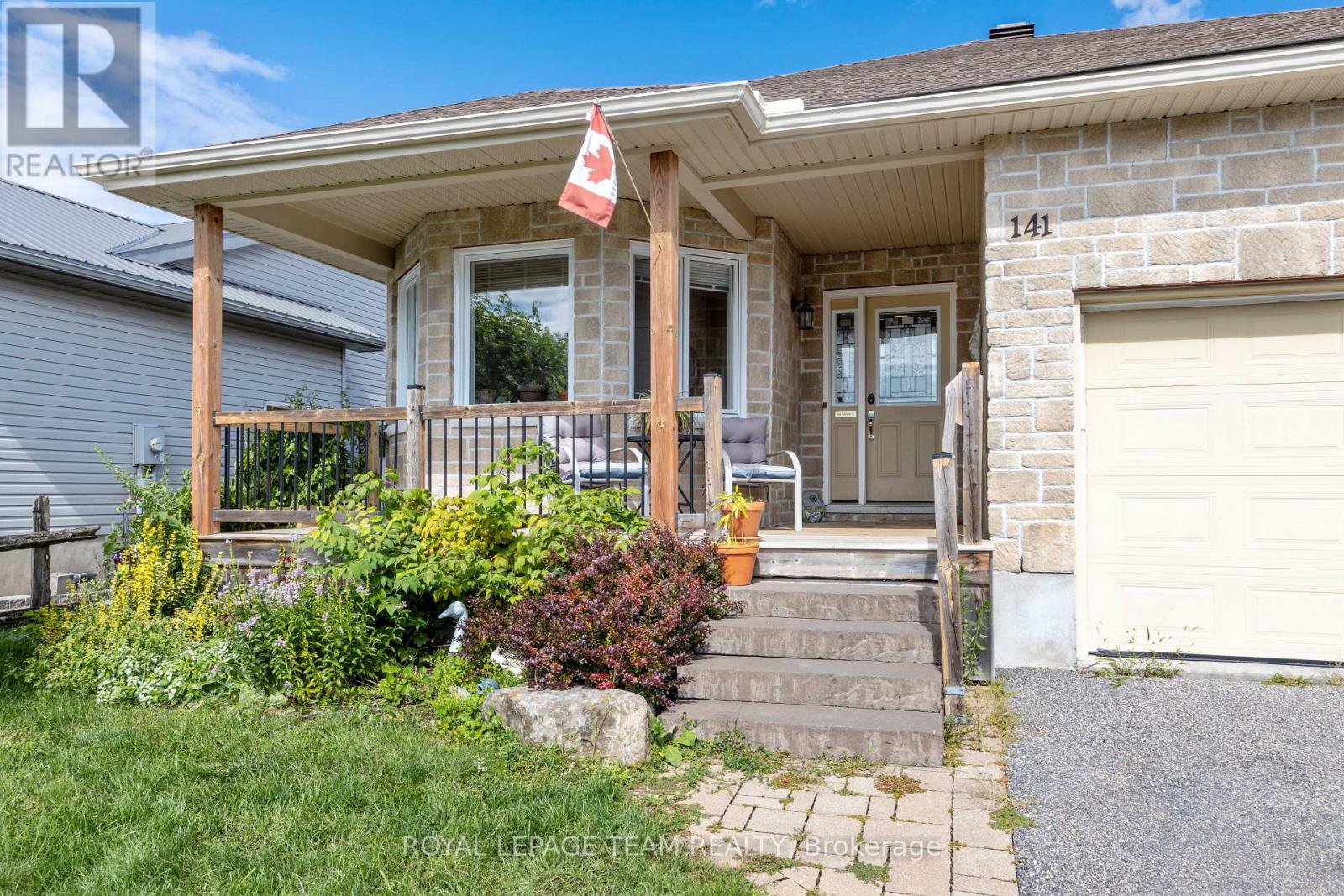 141 RAINA WAY - 32