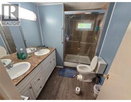 1037 Raft River Road, Clearwater, BC V0E1N1 Photo 36