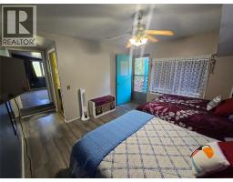 1037 Raft River Road, Clearwater, BC V0E1N1 Photo 19