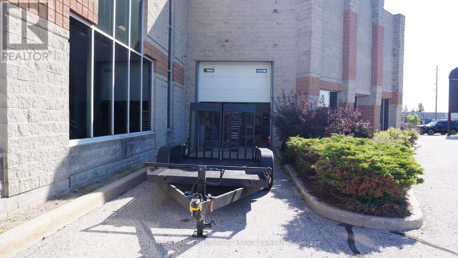 ##2 18 Mollard Court, Barrie (400 East), Ontario, L4N8Y1, Barrie (400 East), Ontario — photo 3 of 5
