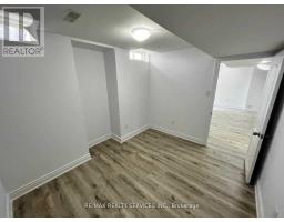 Bsmt - 35 Seahorse Avenue, Brampton, ON L6V4N7 Photo 14