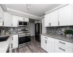 817 31955 Old Yale Road, Abbotsford, BC V2T4N1 Photo 8