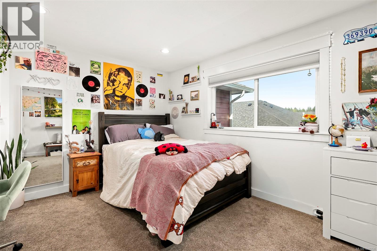 2736 Twinberry St - Image 23