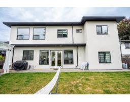 4945 205a Street, Langley, BC V3A2A8 Photo 35