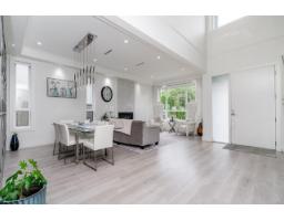 4945 205a Street, Langley, BC V3A2A8 Photo 9