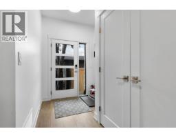5pc Bathroom - 745 Morrison Avenue Unit# 4, Kelowna, BC V1Y5E6 Photo 9