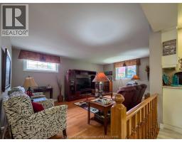 Kitchen - 58 Harvest Crescent, Chatham, ON N7L5C4 Photo 6