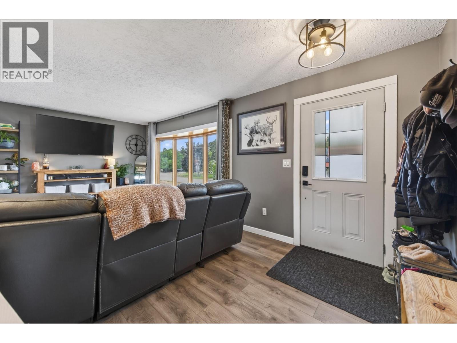 360 GRAY Avenue - 9