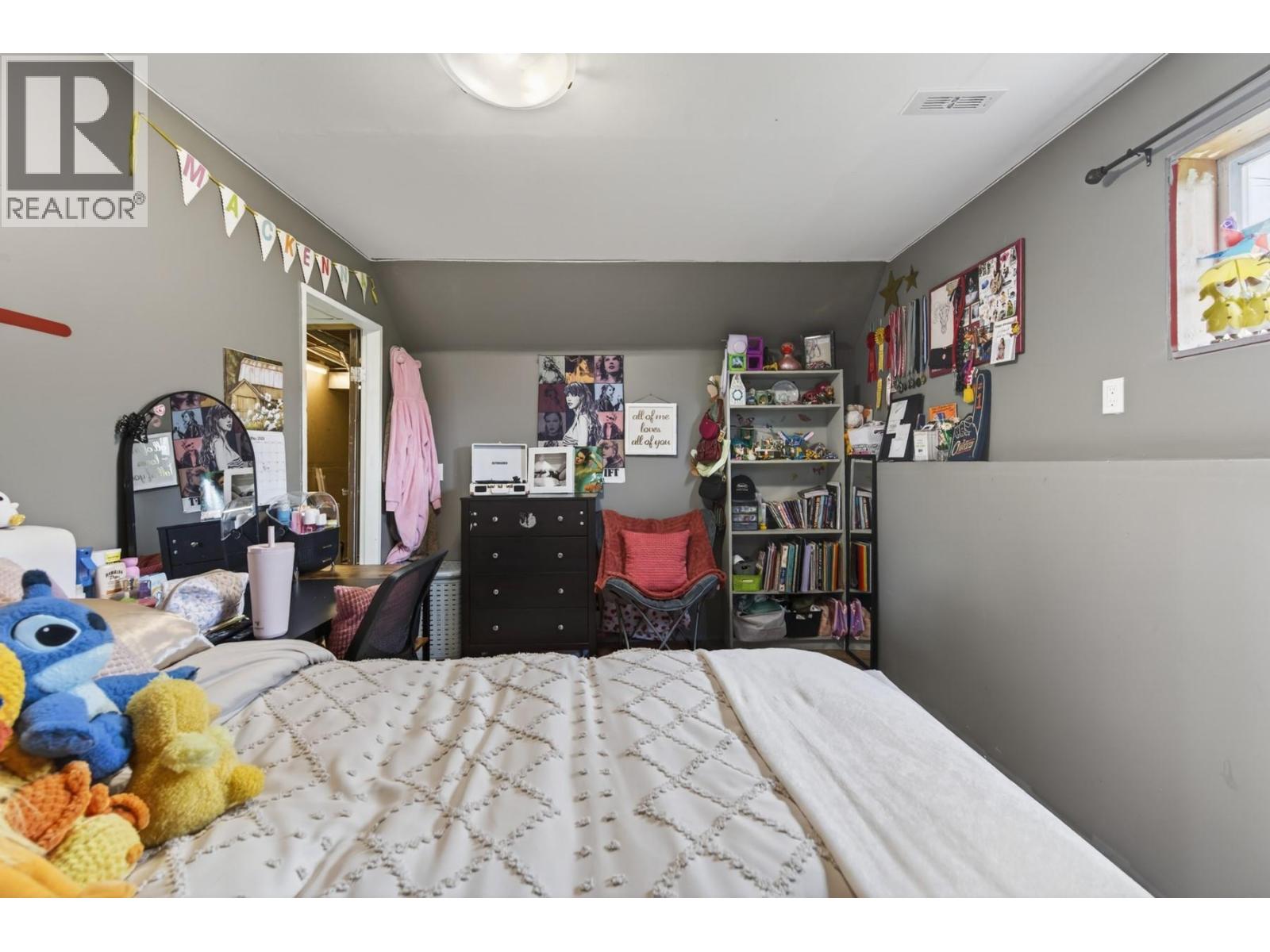 360 GRAY Avenue - 34