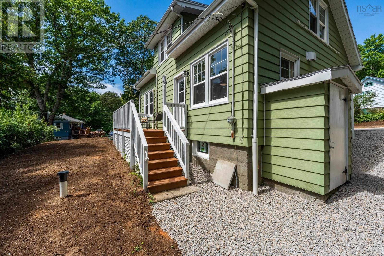 18 Maple Drive - Image 12
