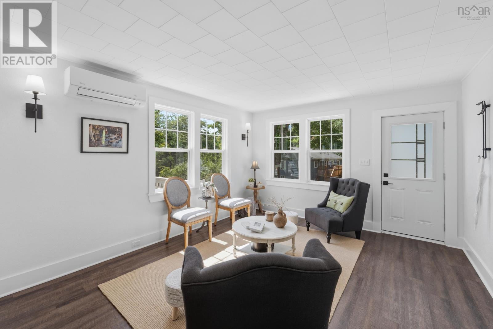 18 Maple Drive - Image 22