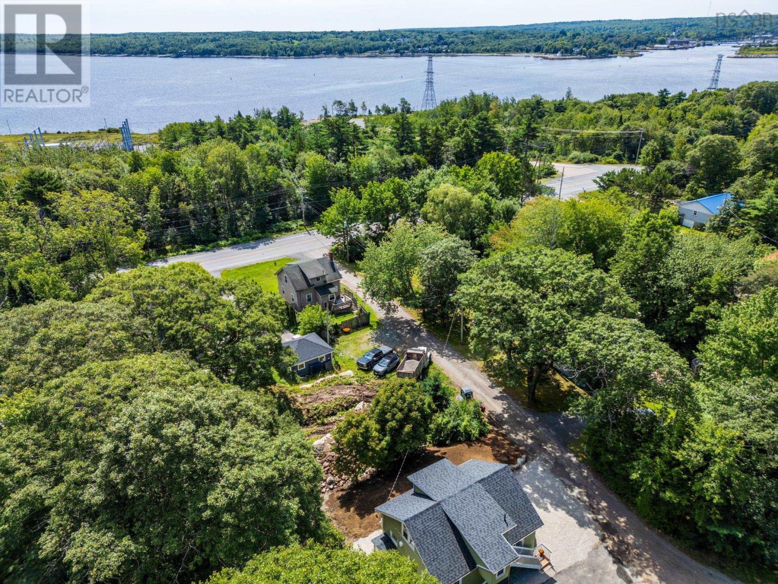 18 Maple Drive - 6