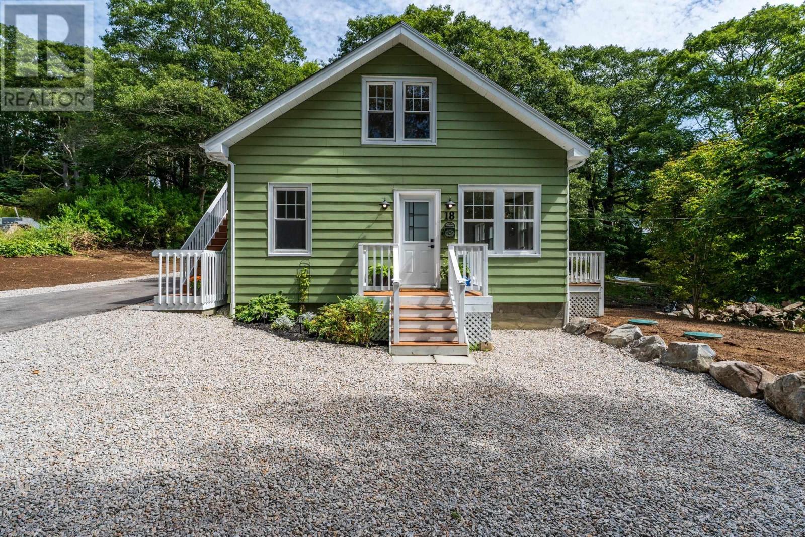 18 Maple Drive - Image 8