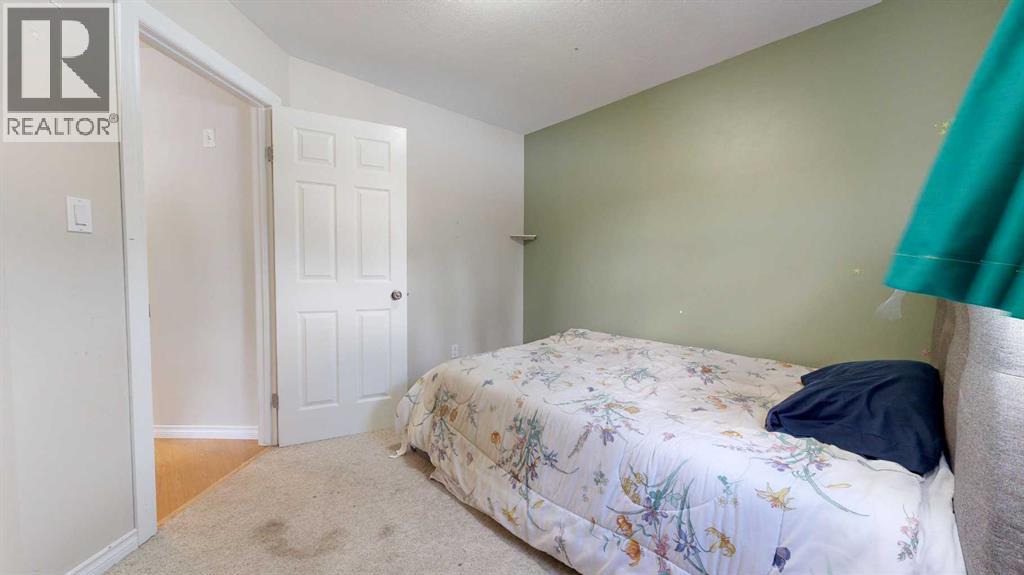 8806 112 Avenue - Image 11