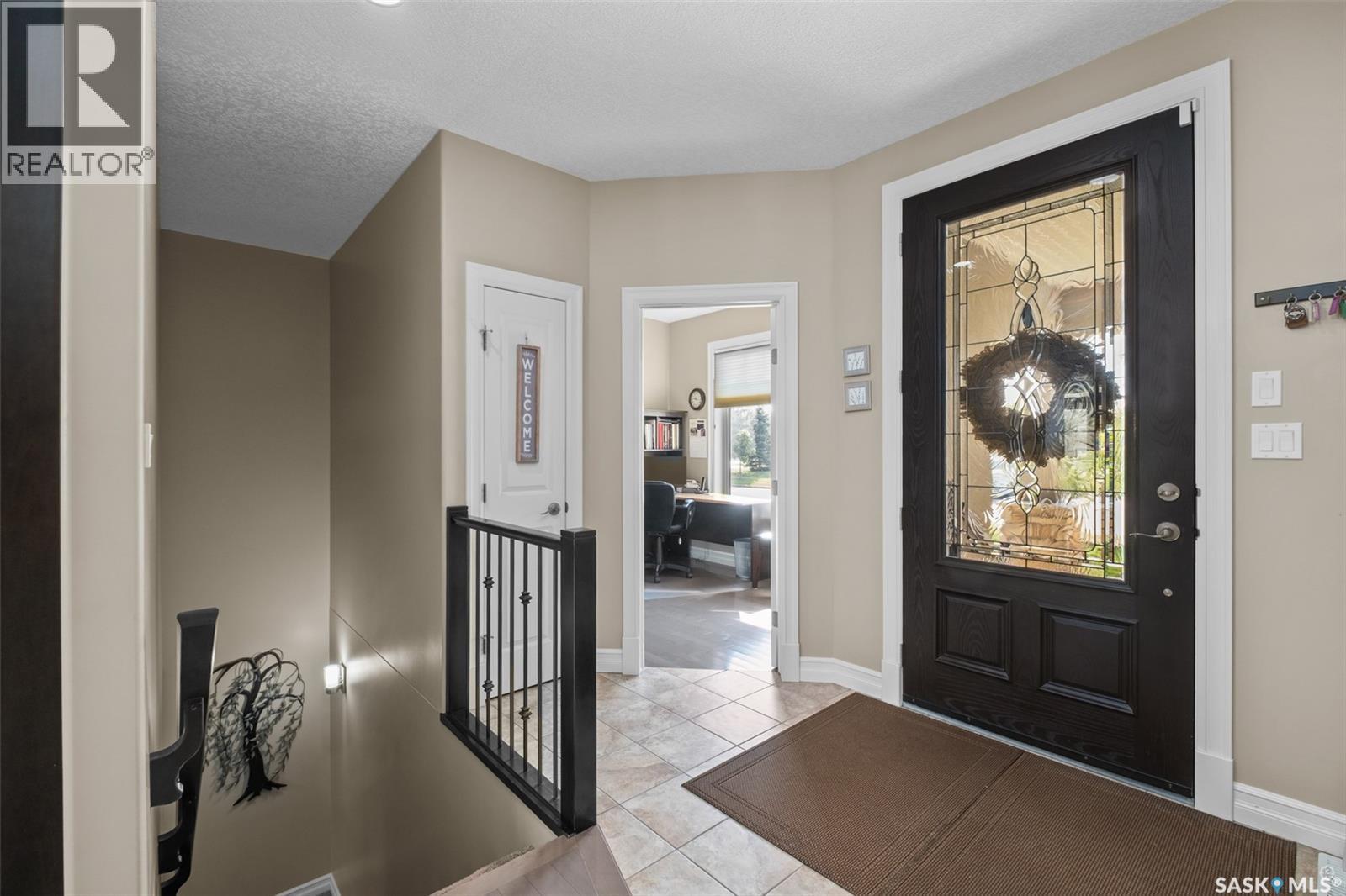 18 2805 Lakeview DRIVE, Prince Albert, Saskatchewan, S6W0A4, Prince Albert, Saskatchewan — photo 4 of 5