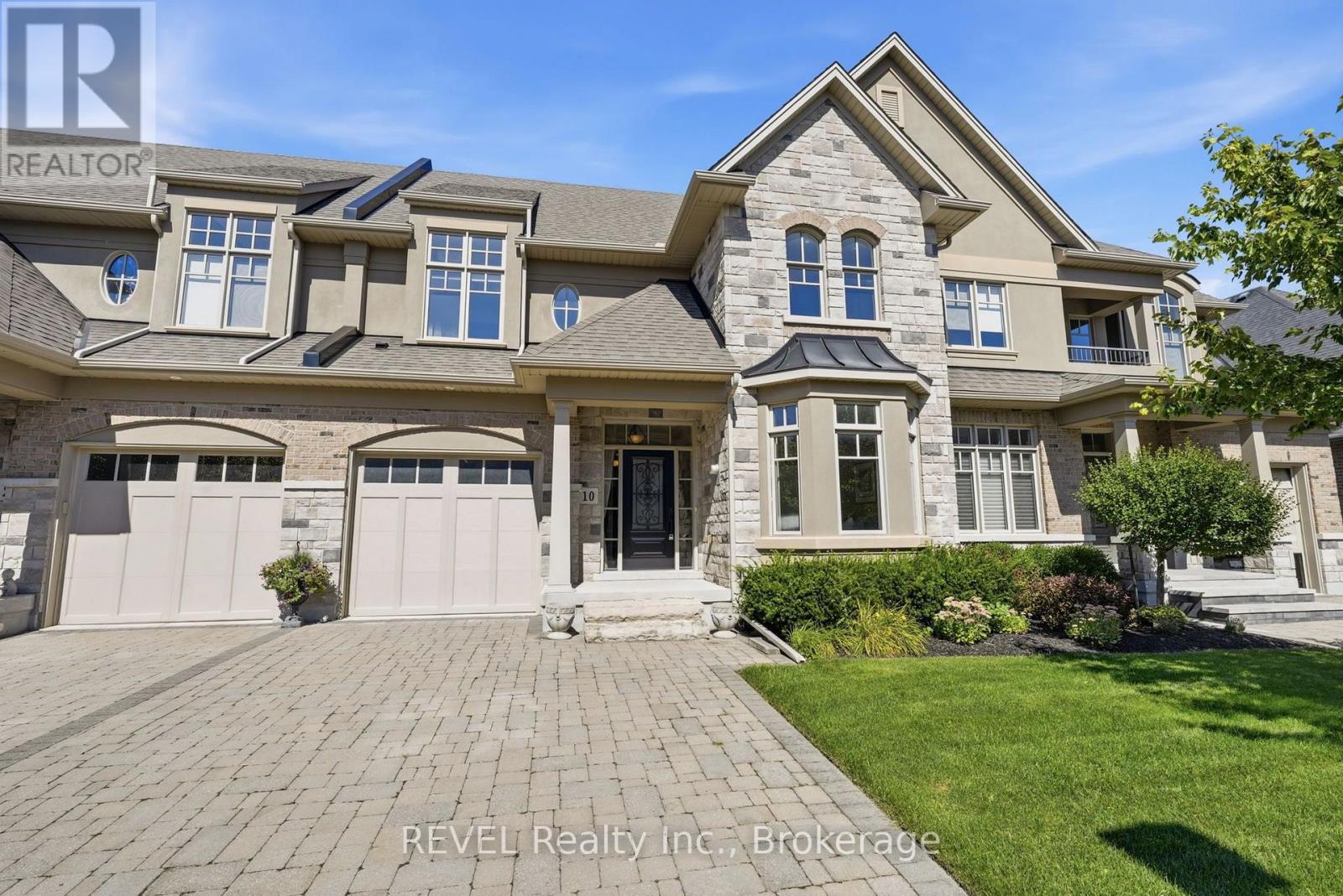 10 EVERGREEN LANE - 1