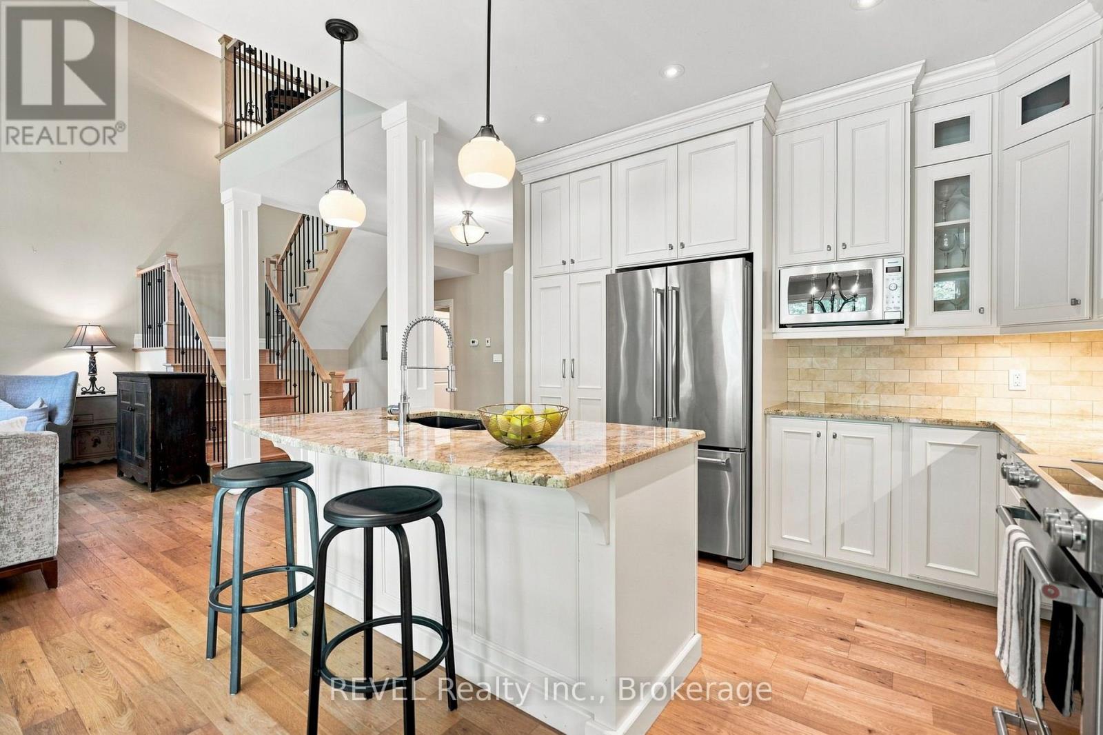 10 EVERGREEN LANE - Image 14