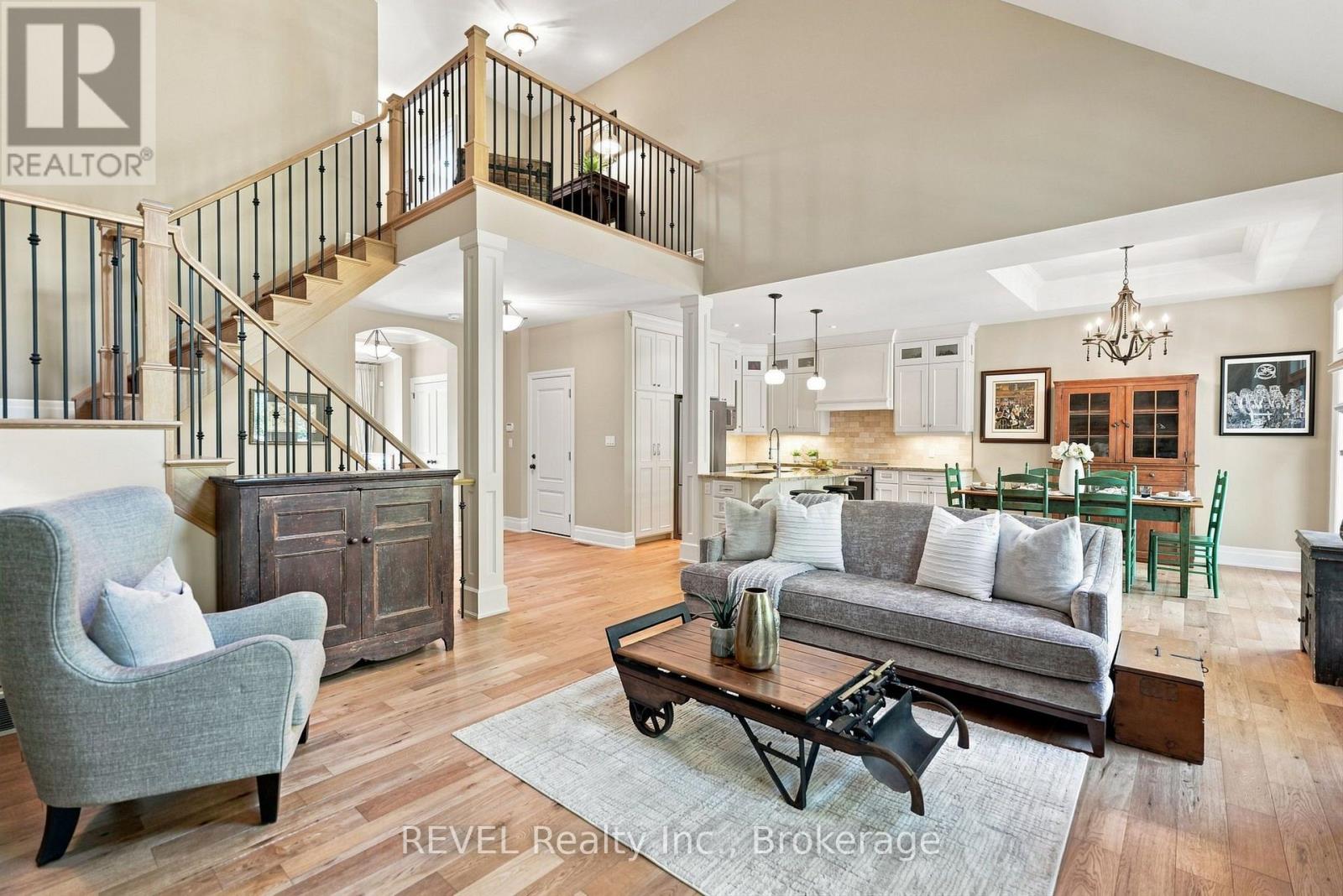 10 EVERGREEN LANE - Image 21