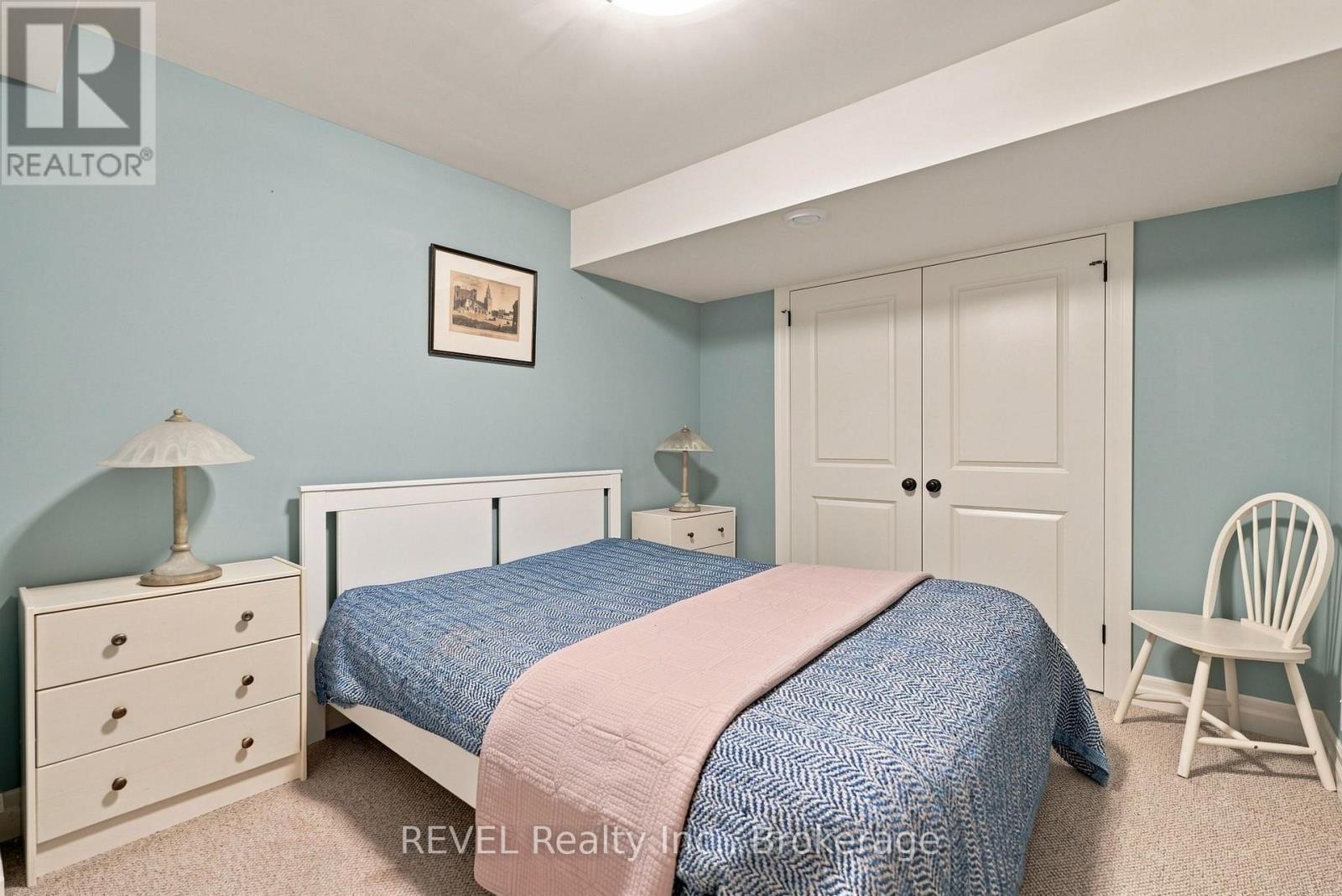 10 EVERGREEN LANE - Image 40