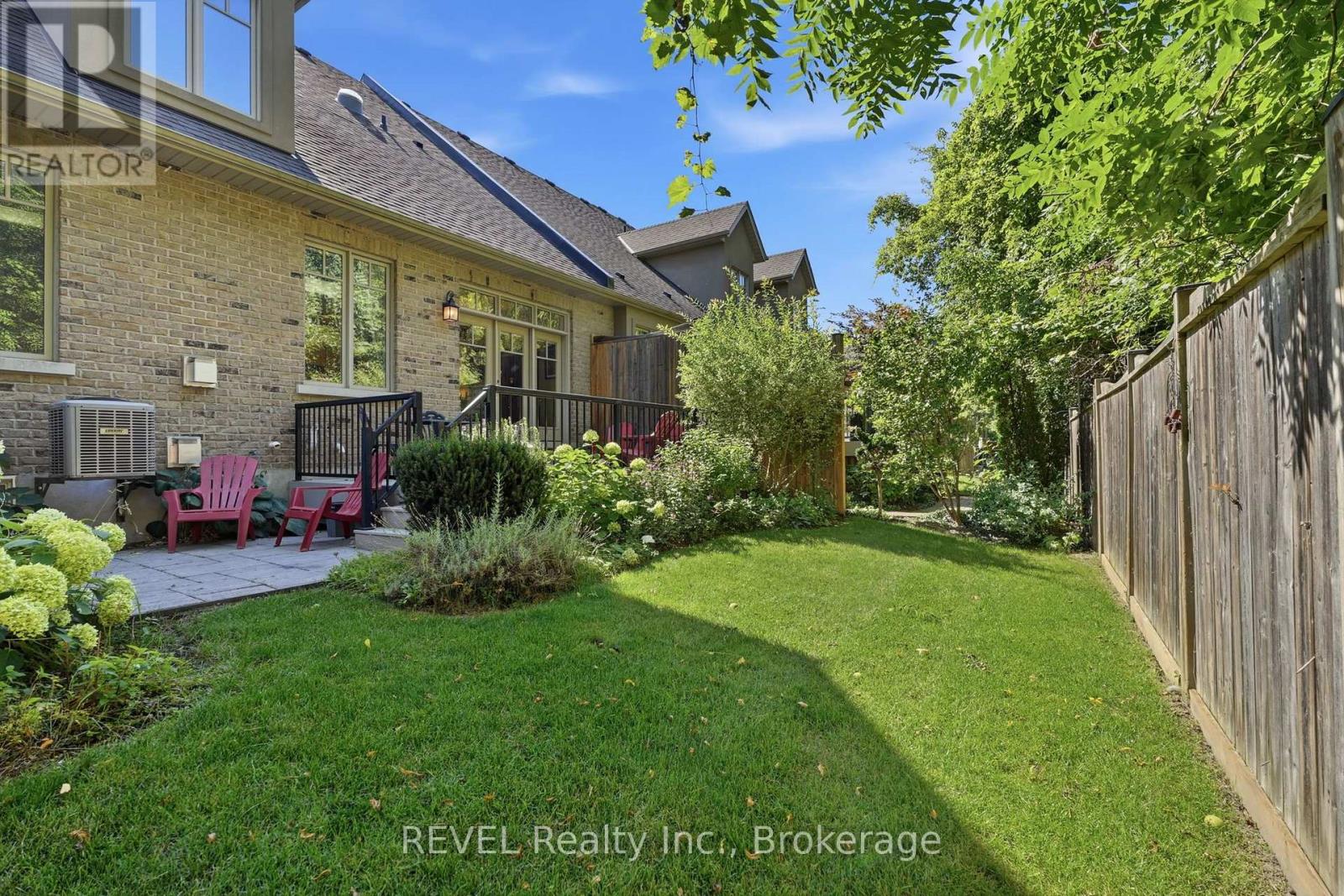 10 EVERGREEN LANE - Image 45