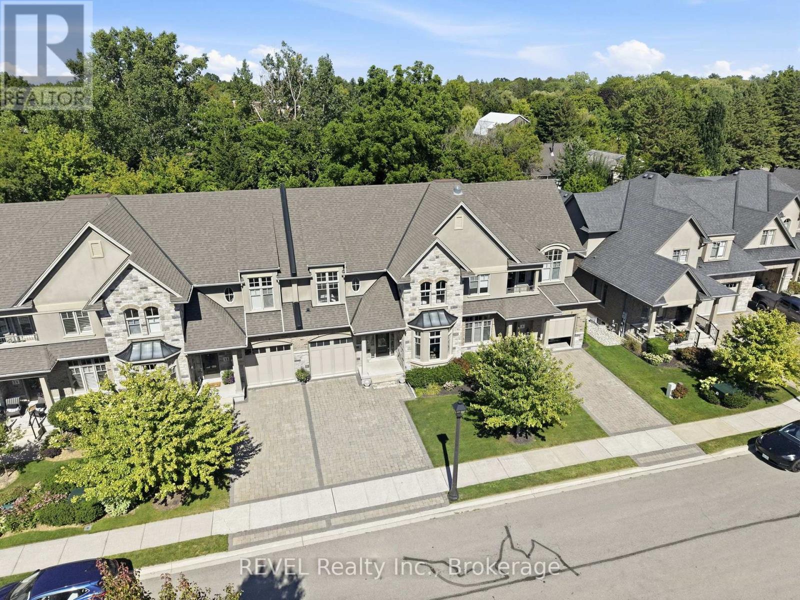 10 EVERGREEN LANE - Image 47