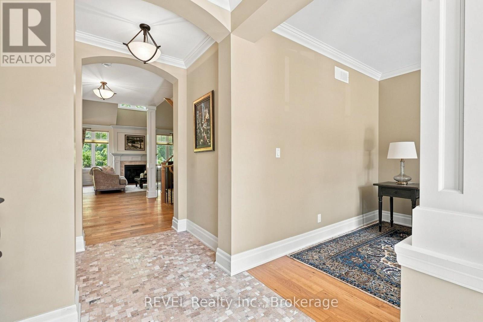 10 EVERGREEN LANE - Image 8