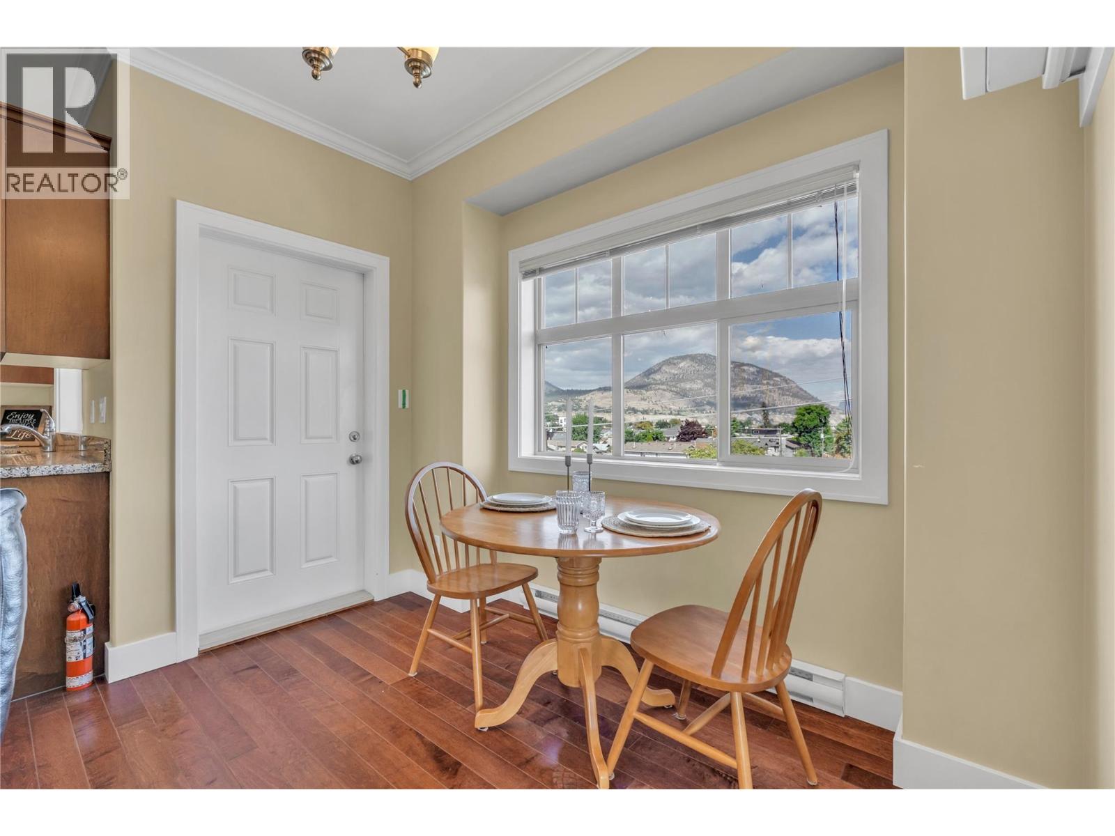 401 240 Wade Avenue, Penticton