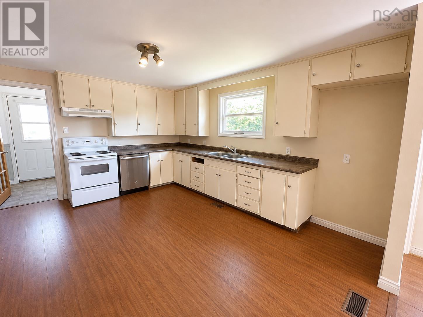 1286 Eastern Shore Road - 4
