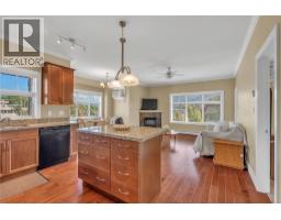 401 240 Wade Avenue, Penticton