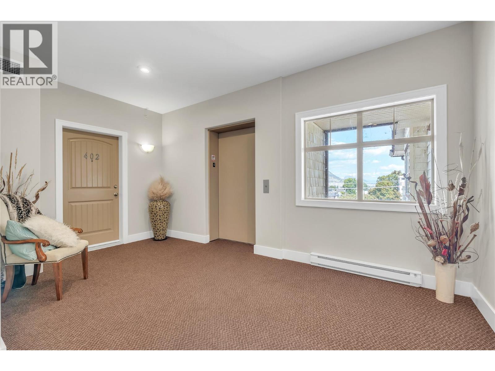 401 240 Wade Avenue, Penticton