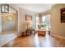 1107 Pineridge Crescent, Revelstoke, BC V0E2S1 Photo 15