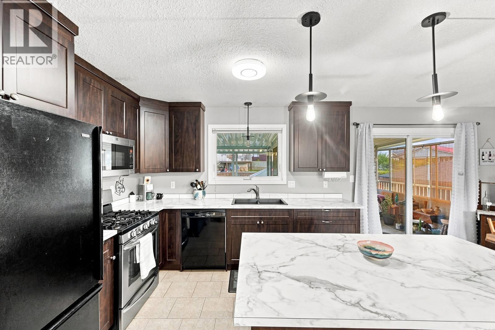 8710 JUBILEE Drive, Osoyoos
